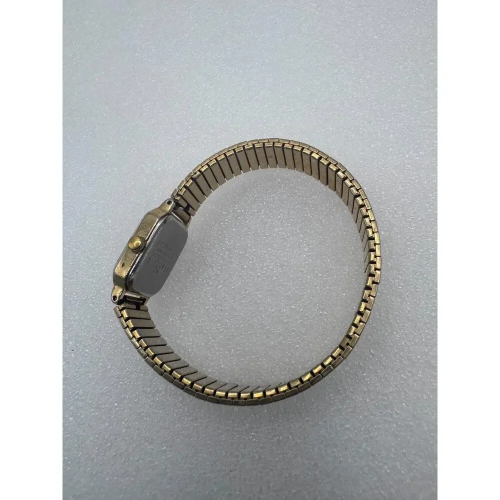 Citizen CQ Watch Women 17mm Black Dial Gold Tone Rectangle 3220-T15642 New Batt